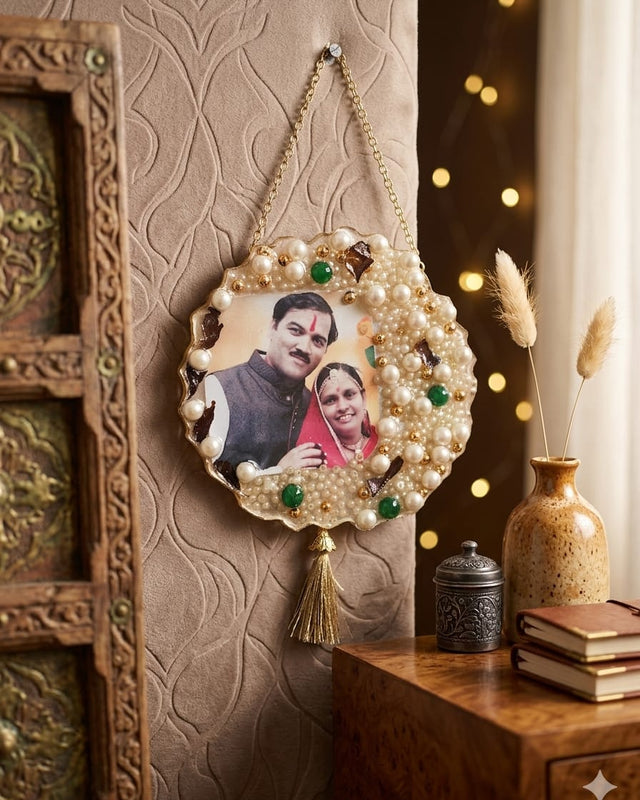 Personalized Resin Photo Wall Hanger